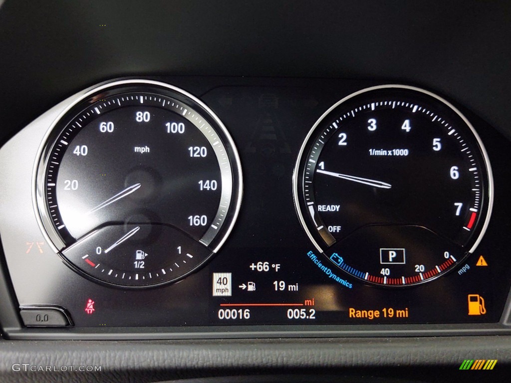 2021 X2 sDrive28i - Mineral Gray Metallic / Black photo #11