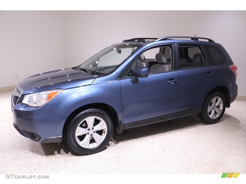 2014 Forester 2.5i Premium - Marine Blue Pearl / Platinum photo #3