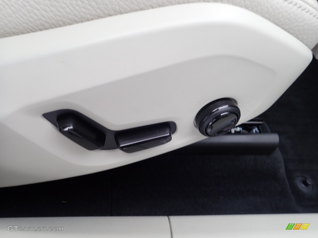 2018 XC60 T5 AWD Inscription - Ice White / Blonde photo #13