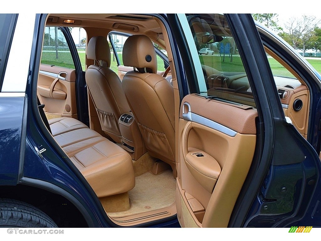 2006 Porsche Cayenne Tiptronic Rear Seat Photo #141147617