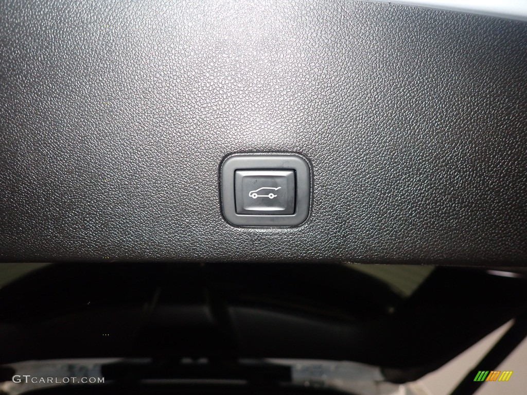 2020 XT6 Premium Luxury - Crystal White Tricoat / Jet Black photo #17