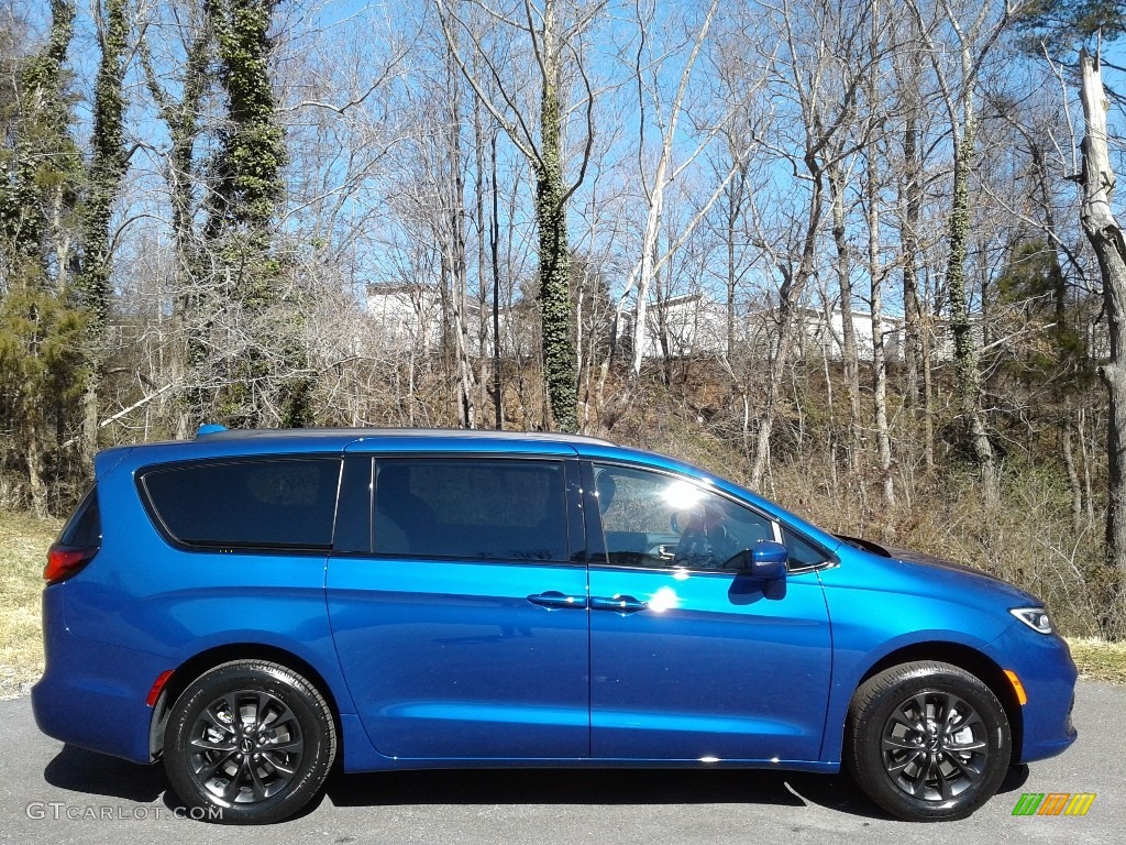 2021 Pacifica Touring AWD - Ocean Blue Metallic / Black photo #5