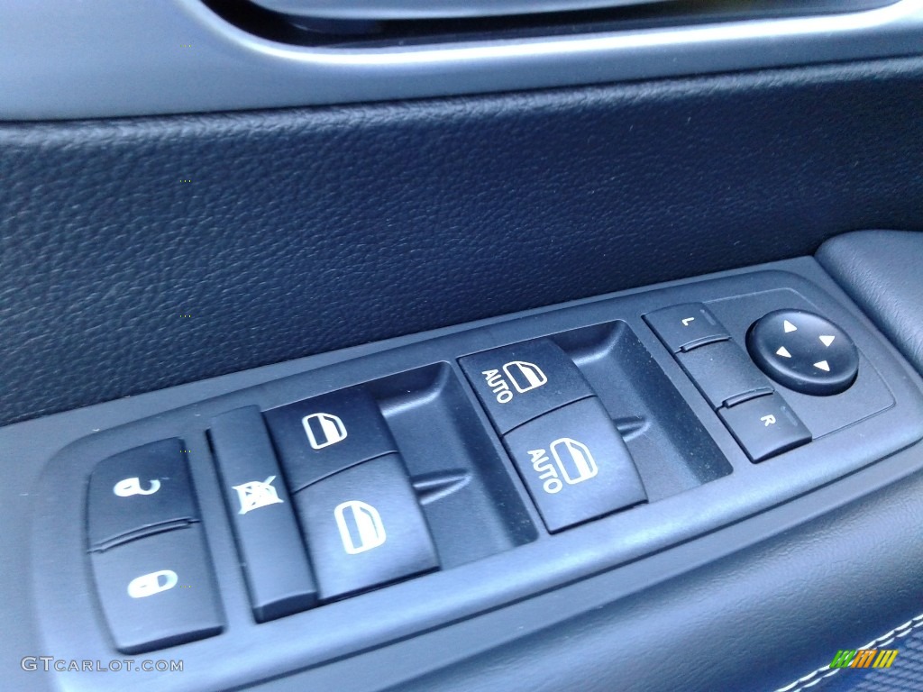 2021 Pacifica Touring AWD - Ocean Blue Metallic / Black photo #11