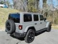 Sting-Gray - Wrangler Unlimited Sahara Altitude 4x4 Photo No. 6