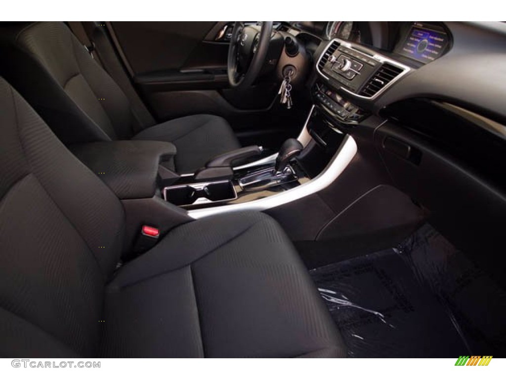 2017 Accord LX Sedan - Modern Steel Metallic / Black photo #22