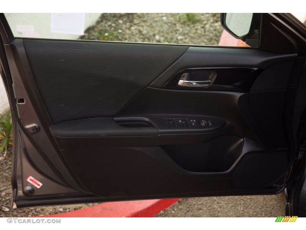 2017 Accord LX Sedan - Modern Steel Metallic / Black photo #27