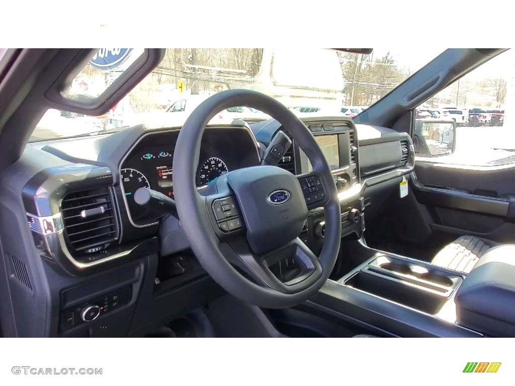 2021 F150 STX SuperCab 4x4 - Oxford White / Black photo #10