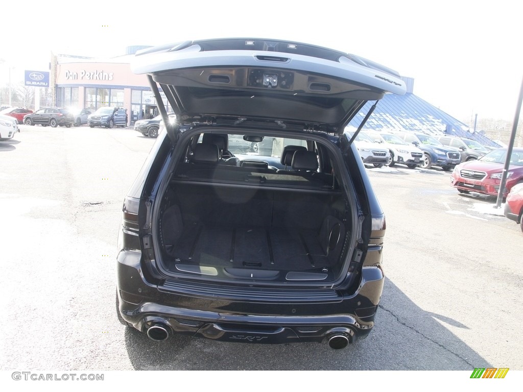 2017 Grand Cherokee SRT 4x4 - Diamond Black Crystal Pearl / Black photo #14