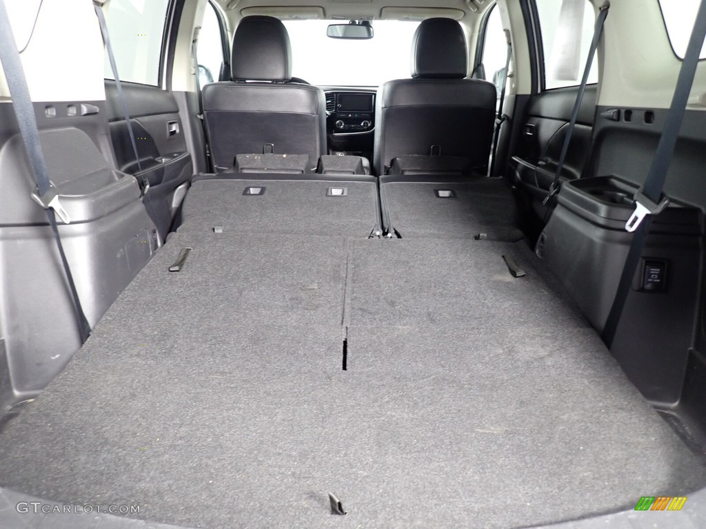 2017 Mitsubishi Outlander SEL S-AWC Trunk Photo #141163591