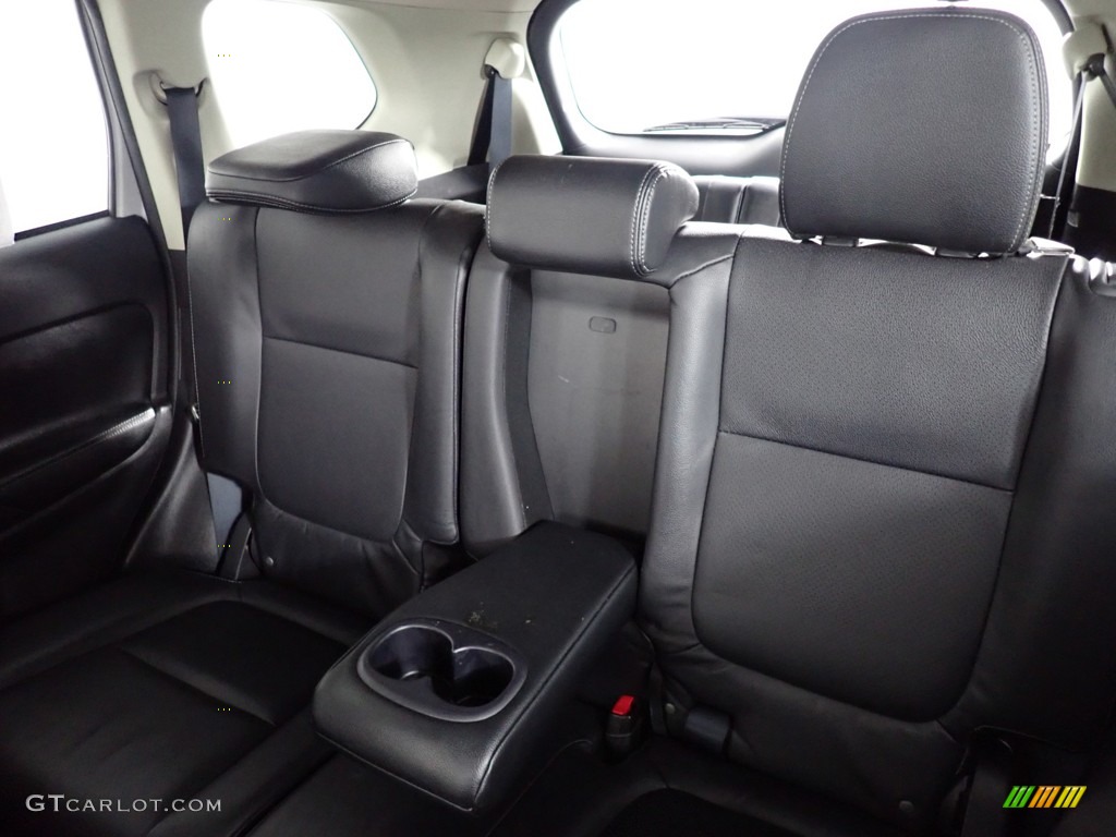 Black Interior 2017 Mitsubishi Outlander SEL S-AWC Photo #141163822