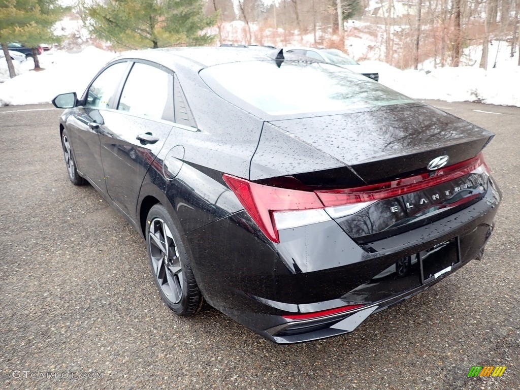 2021 Elantra SEL - Phantom Black / Medium Gray photo #6