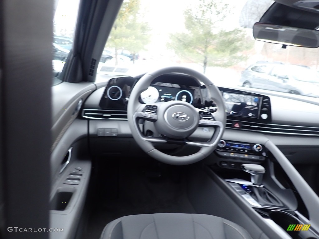 2021 Elantra SEL - Phantom Black / Medium Gray photo #9