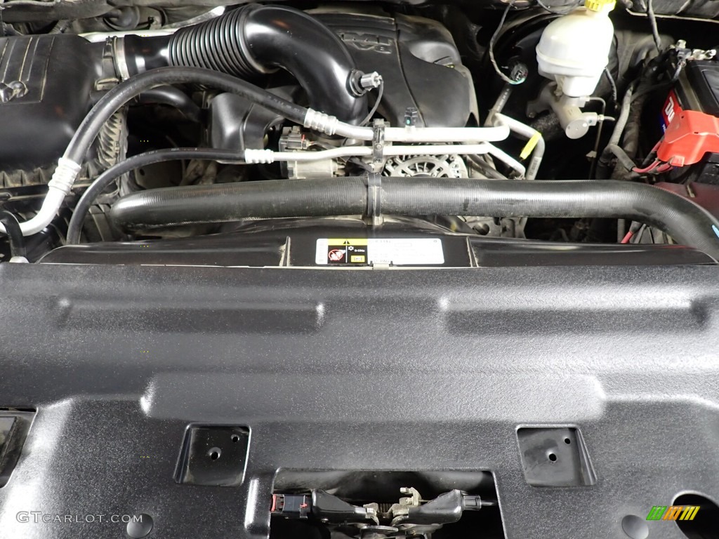 2014 1500 Sport Crew Cab 4x4 - Black / Black photo #11