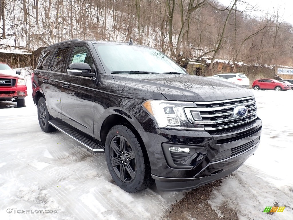 2021 Ford Expedition XLT 4x4 Exterior Photos
