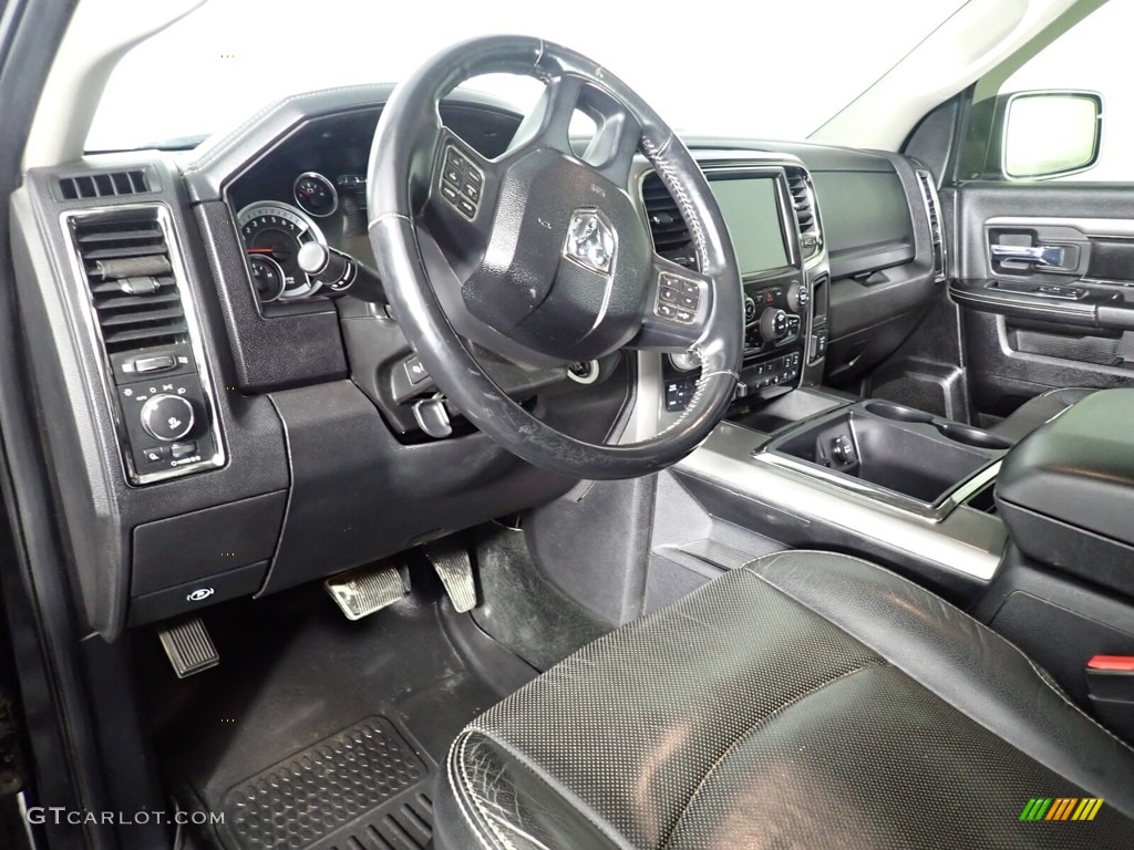 2014 1500 Sport Crew Cab 4x4 - Black / Black photo #26