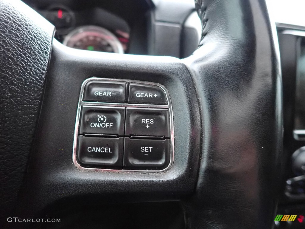 2014 1500 Sport Crew Cab 4x4 - Black / Black photo #41