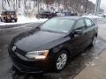 Black - Jetta SE Sedan Photo No. 7