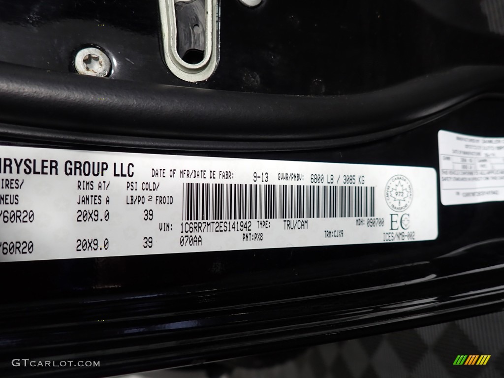 2014 1500 Sport Crew Cab 4x4 - Black / Black photo #45