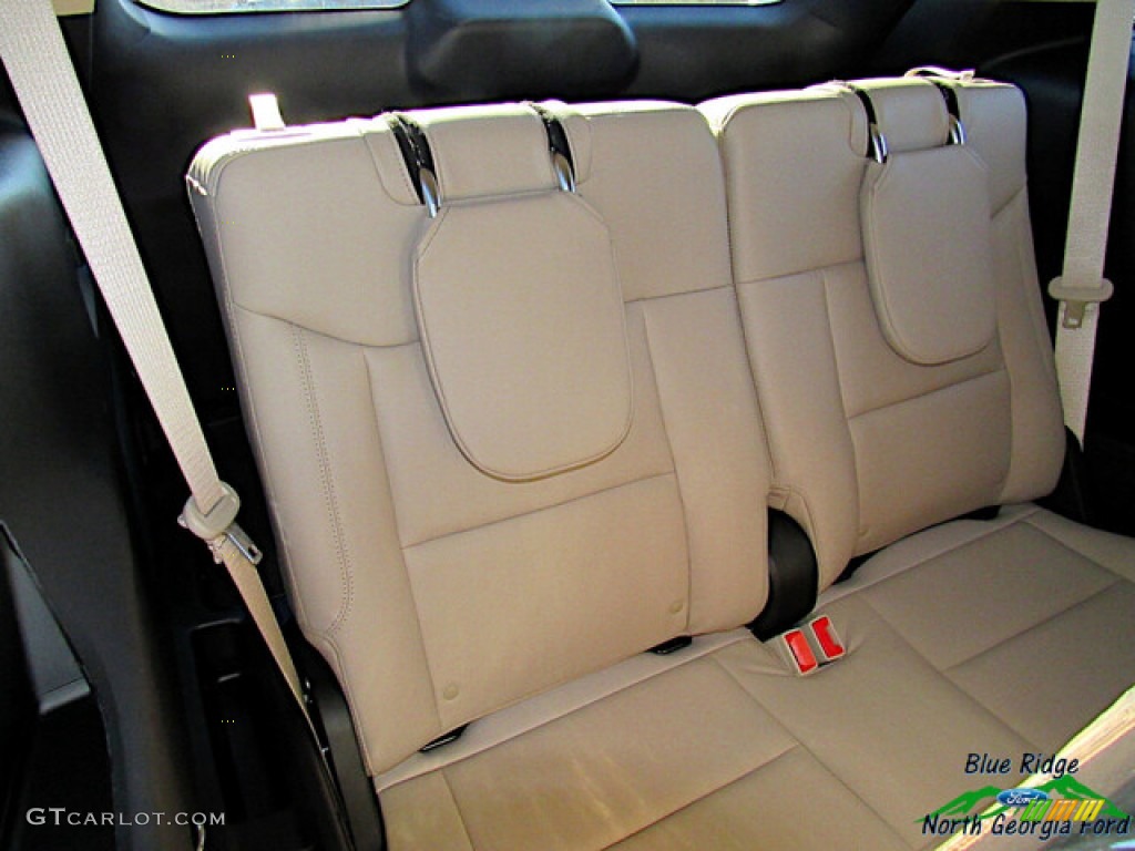 2021 Explorer Limited 4WD - Star White Metallic Tri-Coat / Sandstone photo #14