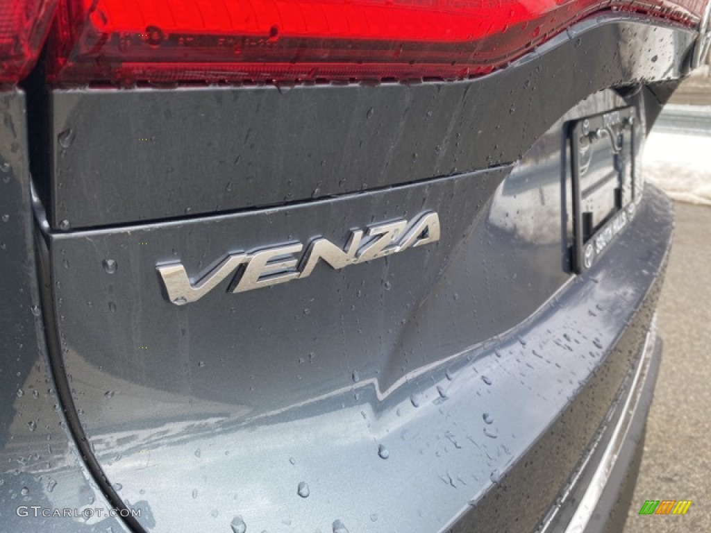 2021 Venza Hybrid XLE AWD - Coastal Gray Metallic / Black photo #25