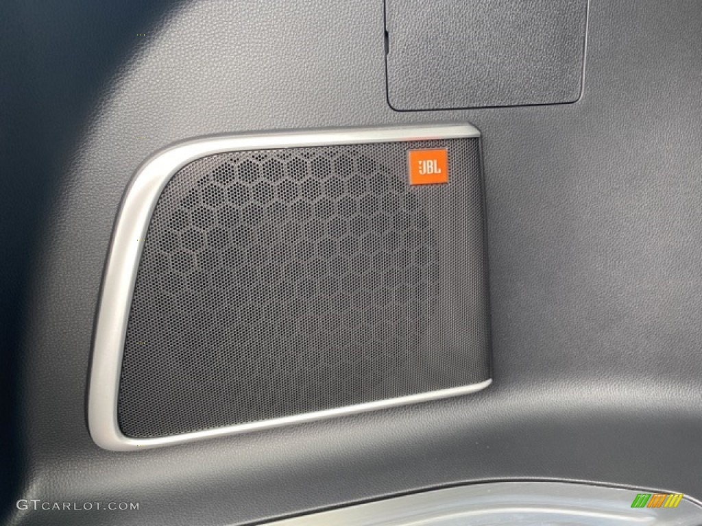 2021 Venza Hybrid XLE AWD - Coastal Gray Metallic / Black photo #27