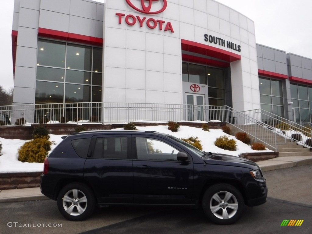 2016 Compass Sport - True Blue Pearl / Light Pebble Beige/Dark Slate Gray photo #2