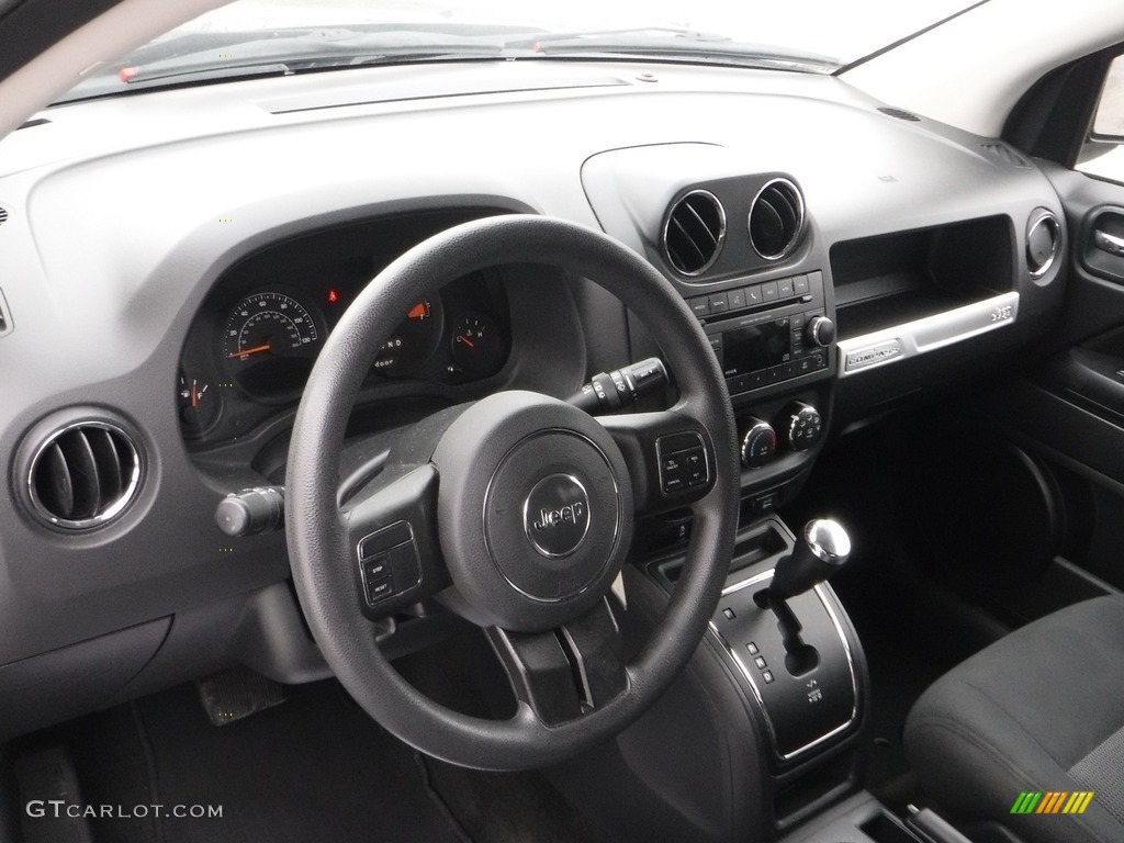 2016 Compass Sport - True Blue Pearl / Light Pebble Beige/Dark Slate Gray photo #15