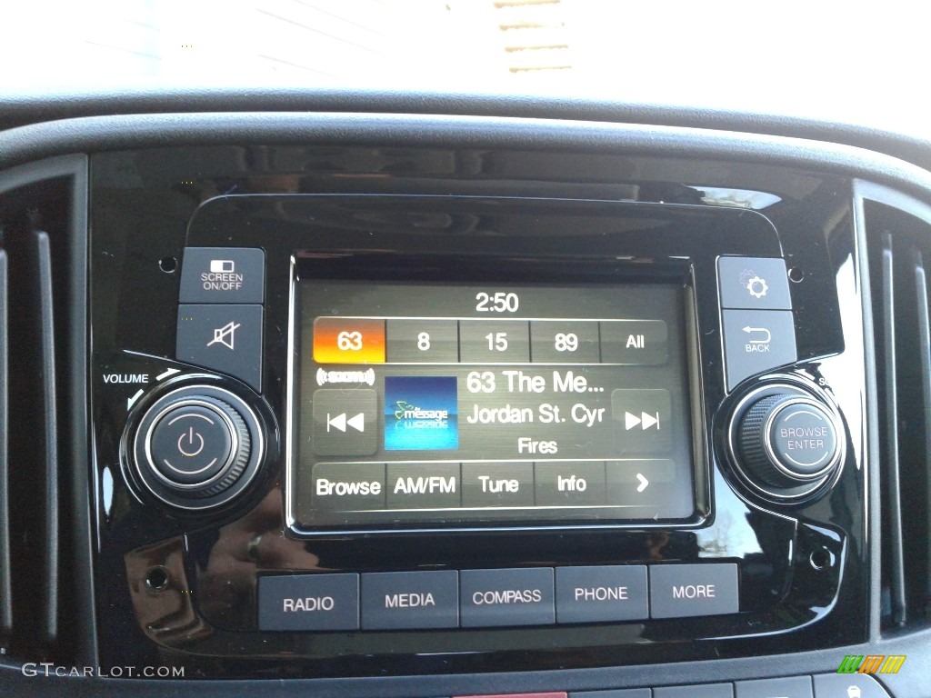 2021 Ram ProMaster City Wagon SLT Audio System Photos