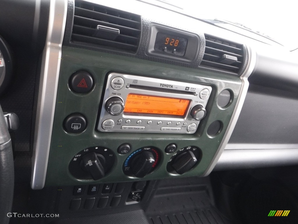 2011 FJ Cruiser 4WD - Army Green / Dark Charcoal photo #3