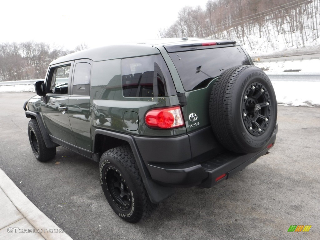 2011 FJ Cruiser 4WD - Army Green / Dark Charcoal photo #13