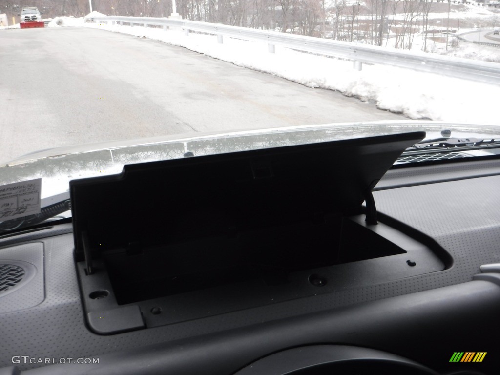 2011 FJ Cruiser 4WD - Army Green / Dark Charcoal photo #27