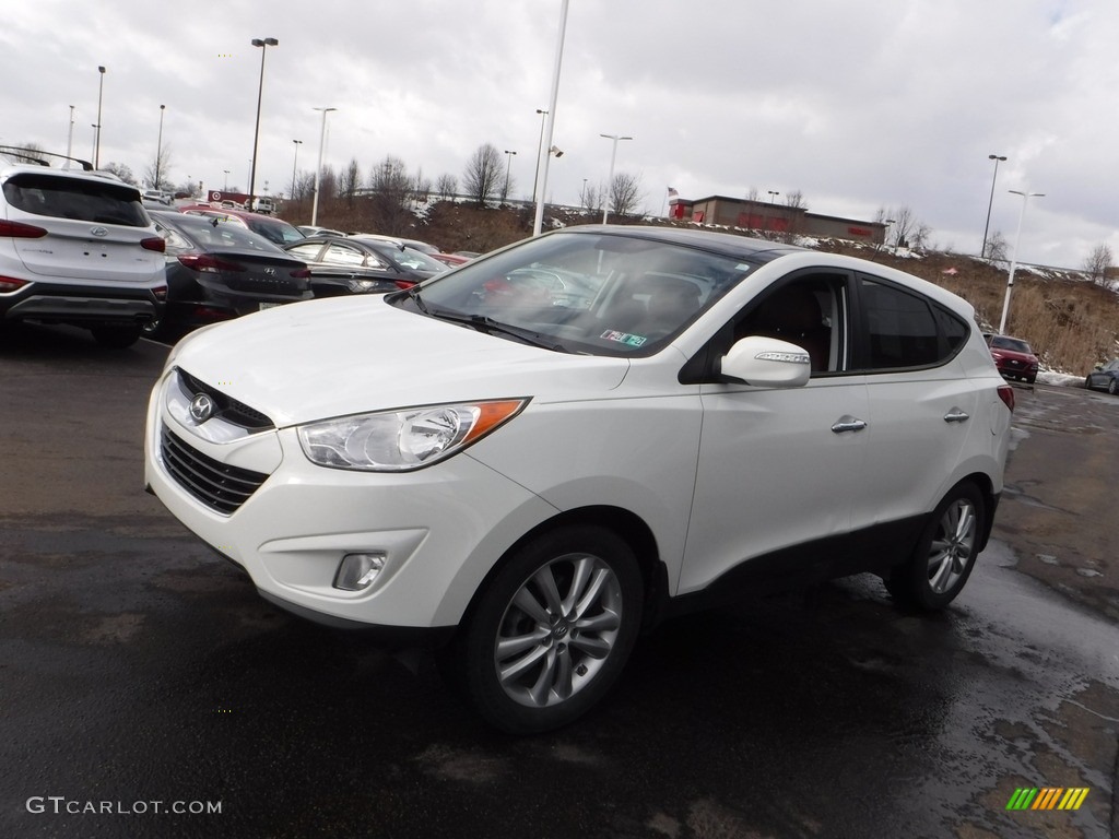 2011 Tucson Limited AWD - Cotton White / Black/Saddle photo #5