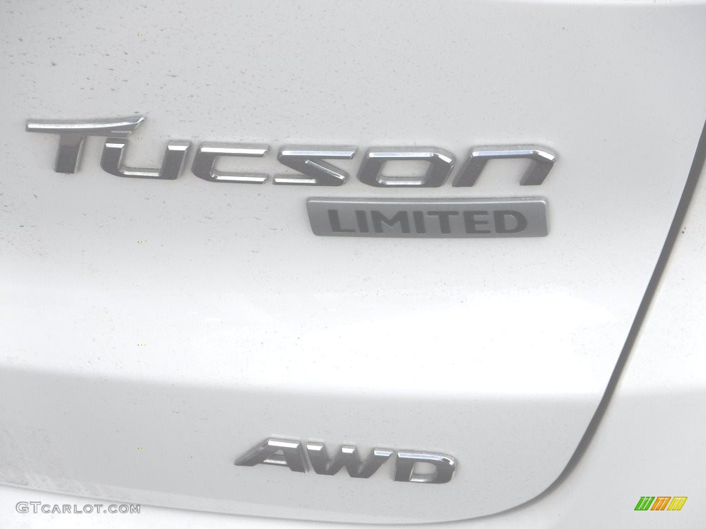 2011 Tucson Limited AWD - Cotton White / Black/Saddle photo #9