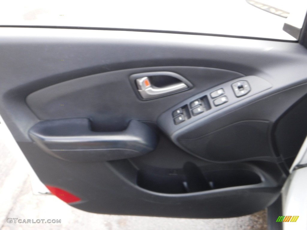 2011 Tucson Limited AWD - Cotton White / Black/Saddle photo #14