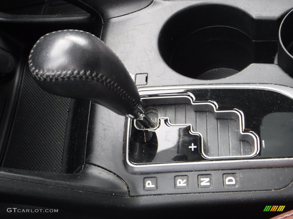 2011 Tucson Limited AWD - Cotton White / Black/Saddle photo #16