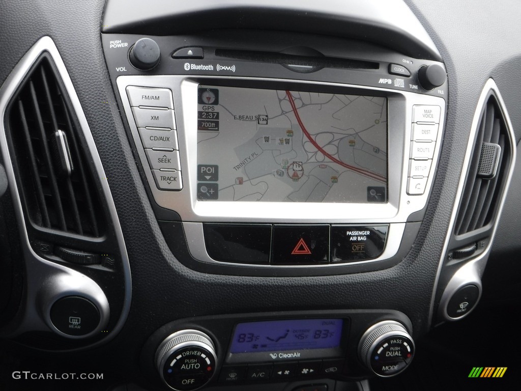 2011 Tucson Limited AWD - Cotton White / Black/Saddle photo #18