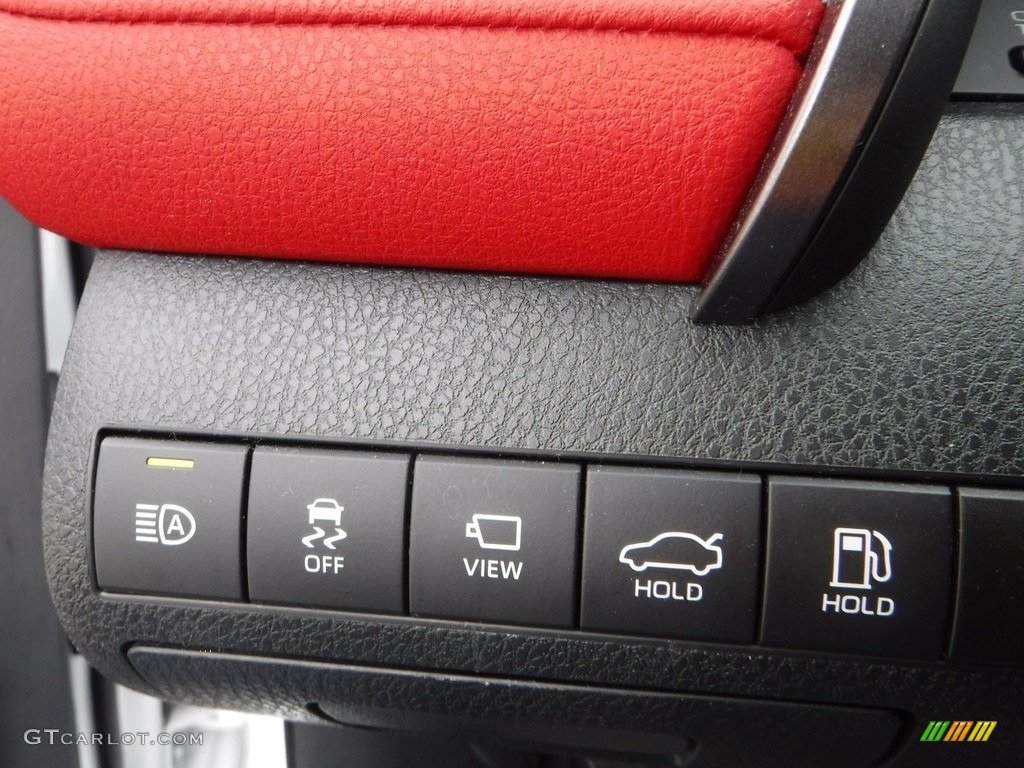 2019 Camry XSE - Wind Chill Pearl / Red photo #23