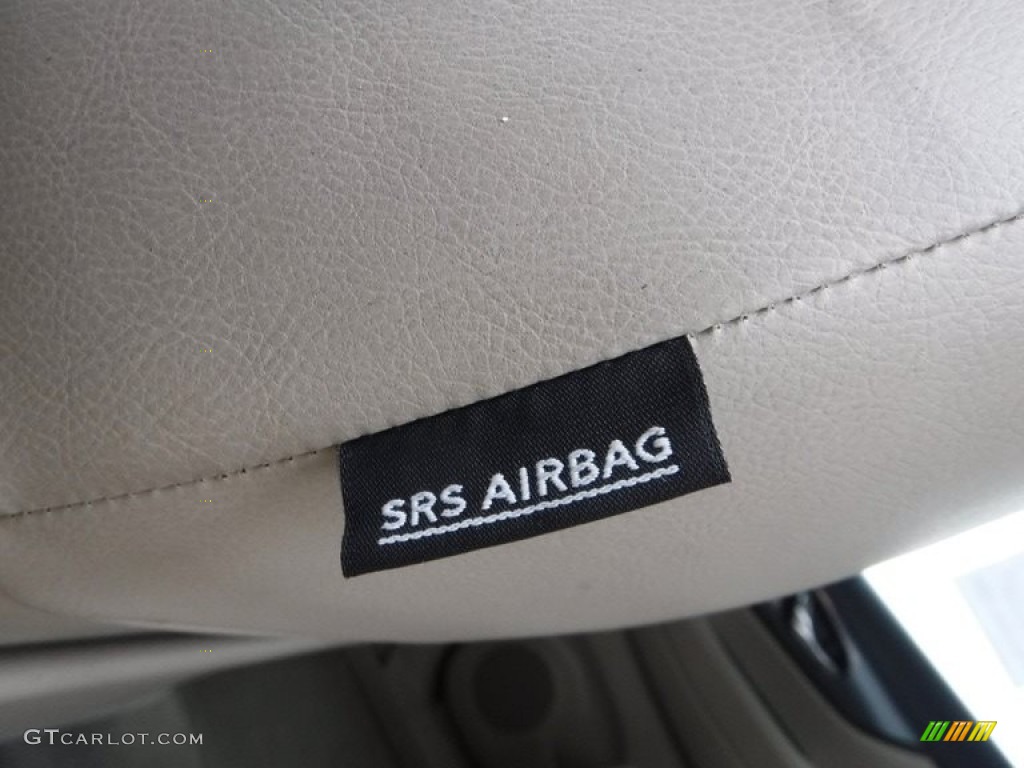 2014 Rogue SL AWD - Midnight Jade / Almond photo #16