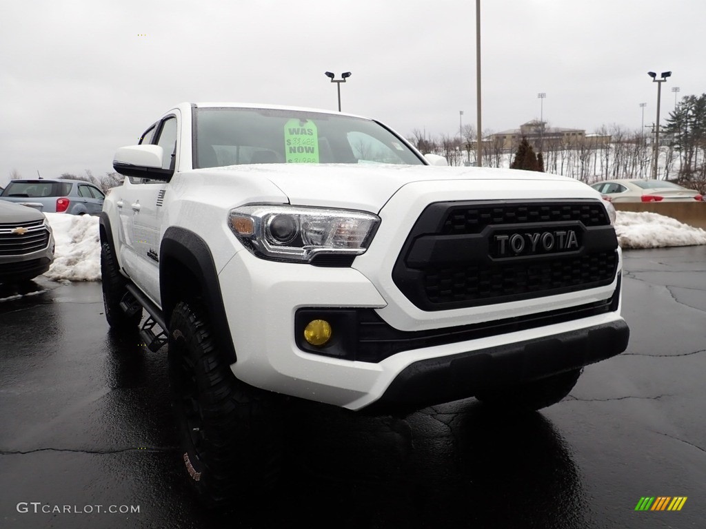 2017 Tacoma TRD Off Road Double Cab 4x4 - Super White / TRD Graphite photo #11
