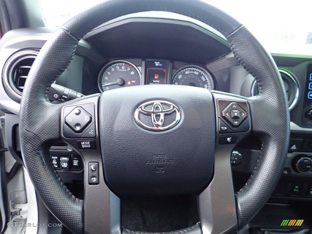 2017 Tacoma TRD Off Road Double Cab 4x4 - Super White / TRD Graphite photo #26