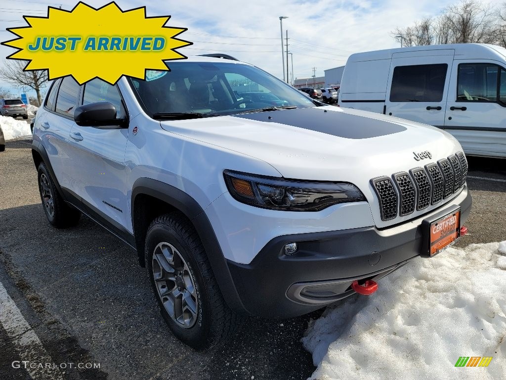 2020 Cherokee Trailhawk 4x4 - Bright White / Black photo #1