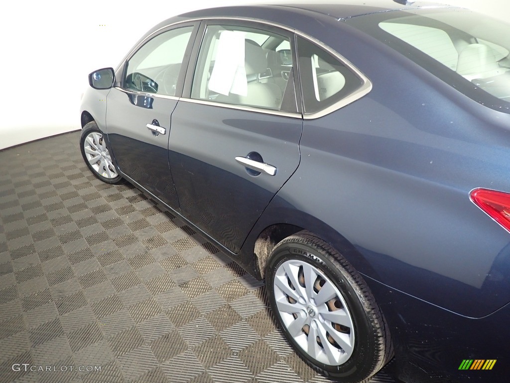 2016 Sentra S - Graphite Blue / Charcoal photo #17