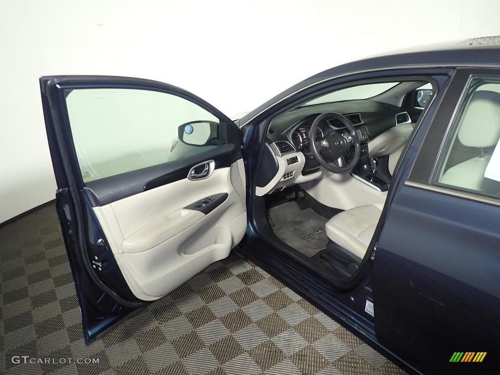 2016 Sentra S - Graphite Blue / Charcoal photo #19