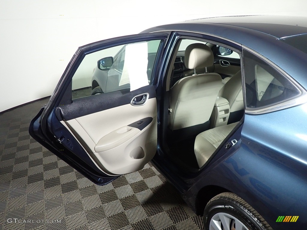 2016 Sentra S - Graphite Blue / Charcoal photo #33
