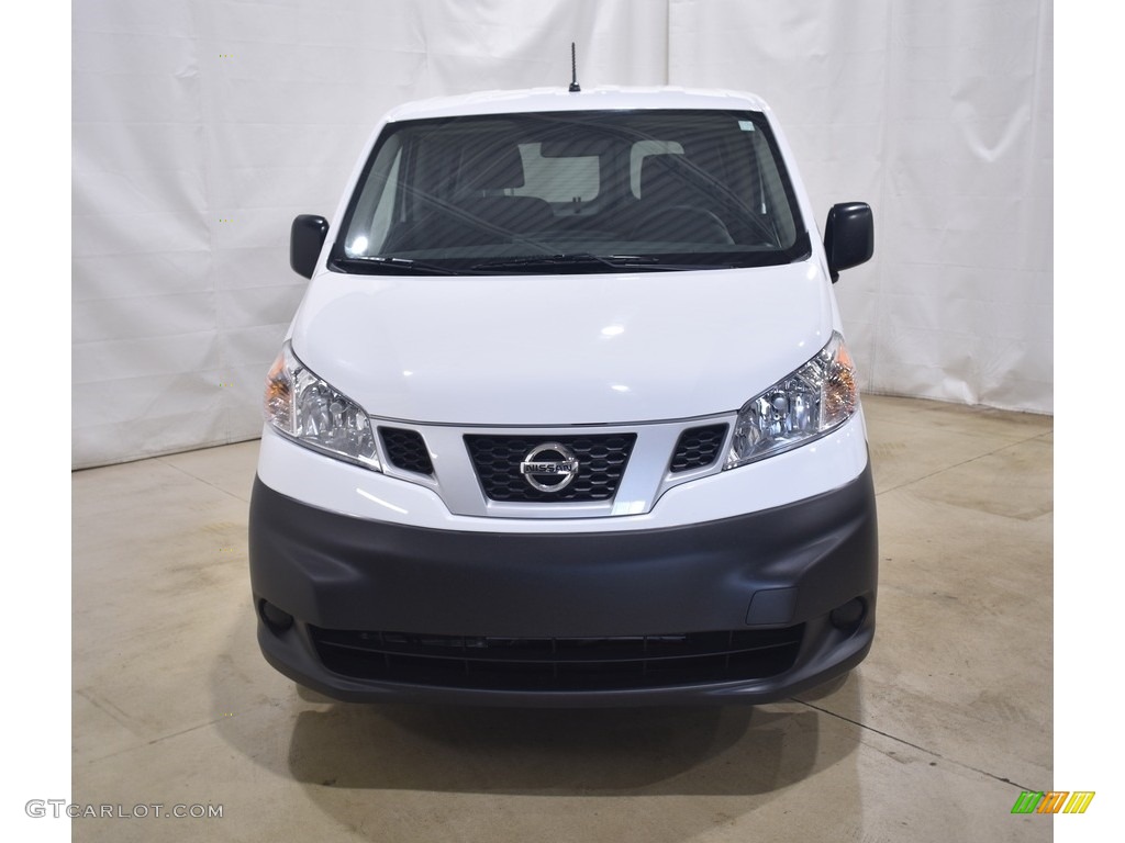 2019 NV200 S - Fresh Powder White / Gray photo #4