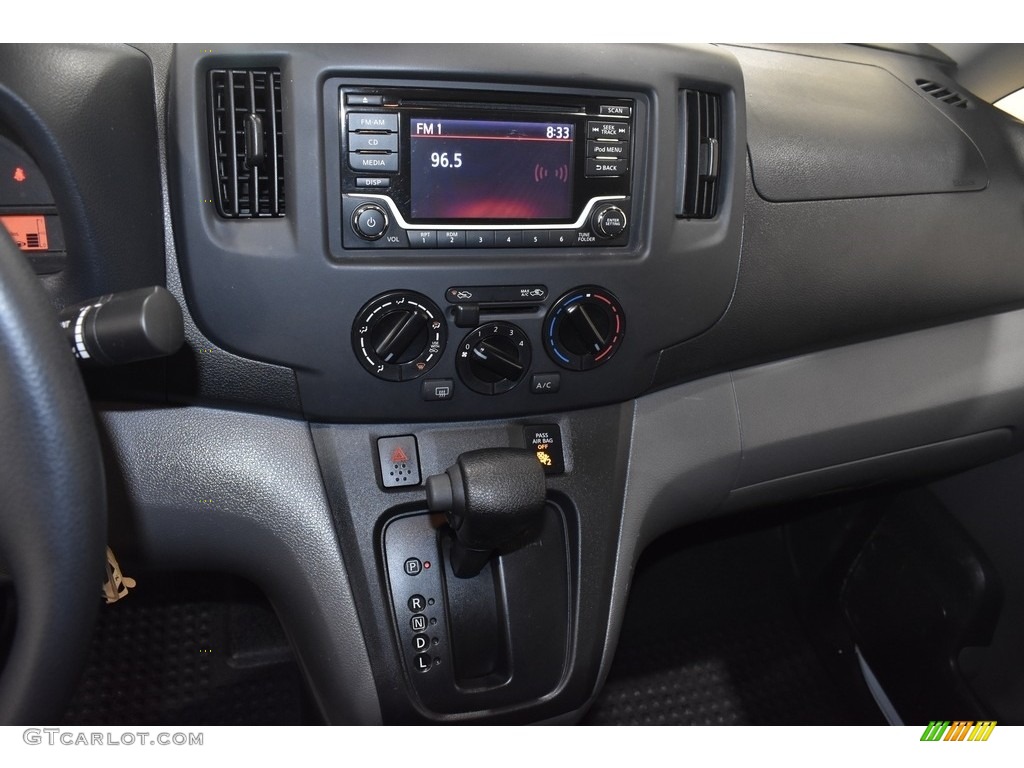 2019 NV200 S - Fresh Powder White / Gray photo #12