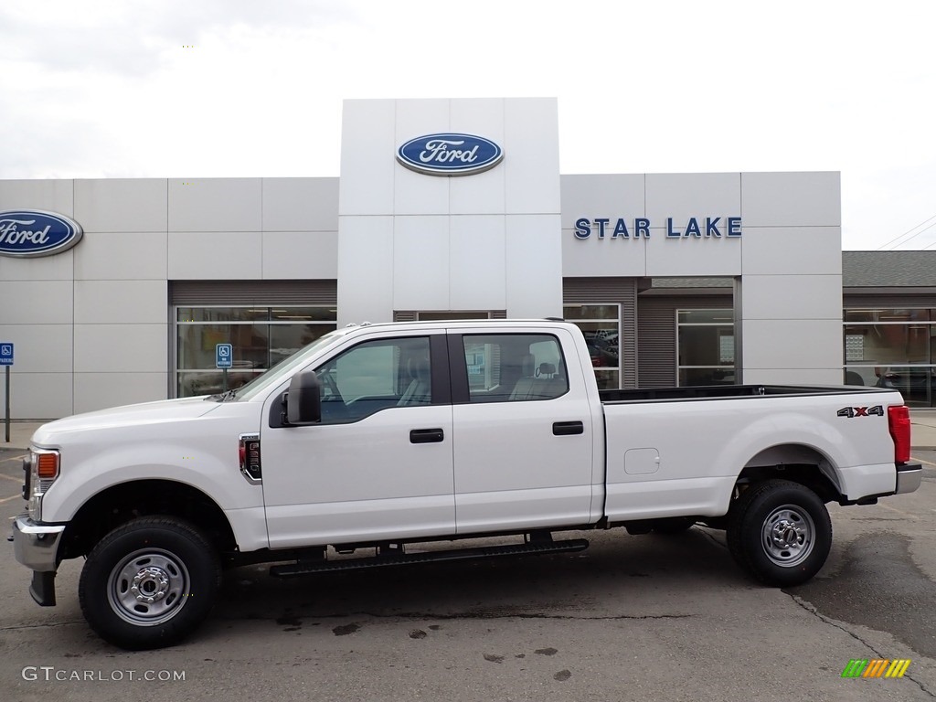 2021 F250 Super Duty XL Crew Cab 4x4 - Oxford White / Medium Earth Gray photo #1