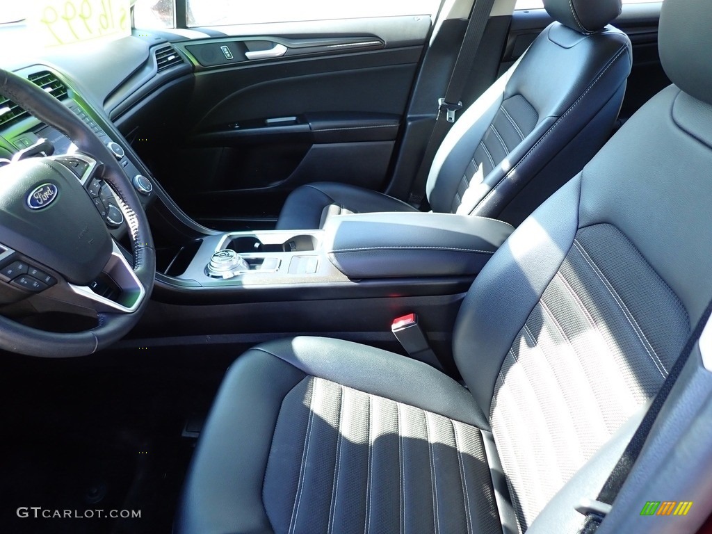 2018 Fusion SE - Burgundy Velvet / Ebony photo #10