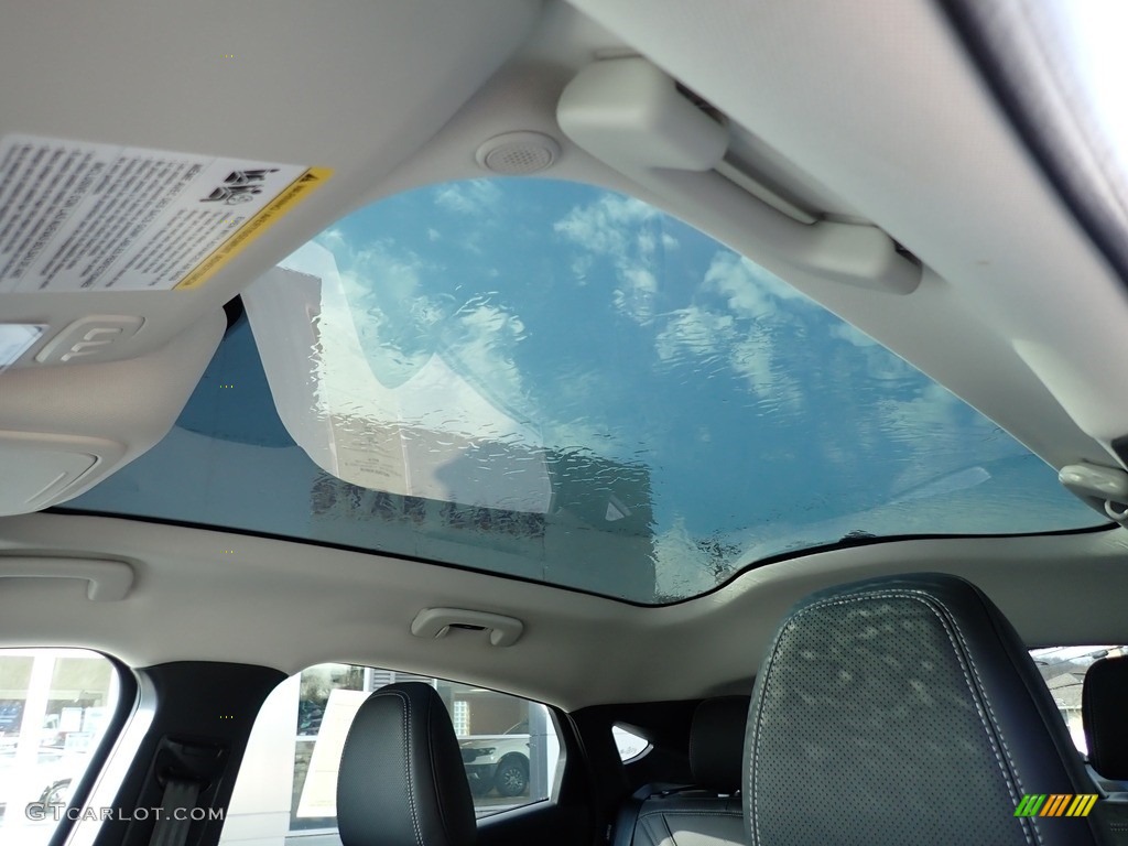 2021 Ford Mustang Mach-E Premium eAWD Sunroof Photo #141192427