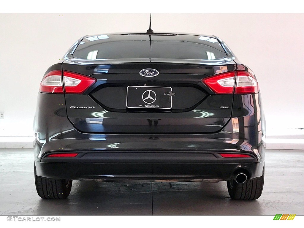 2015 Fusion SE - Tuxedo Black Metallic / Charcoal Black photo #3